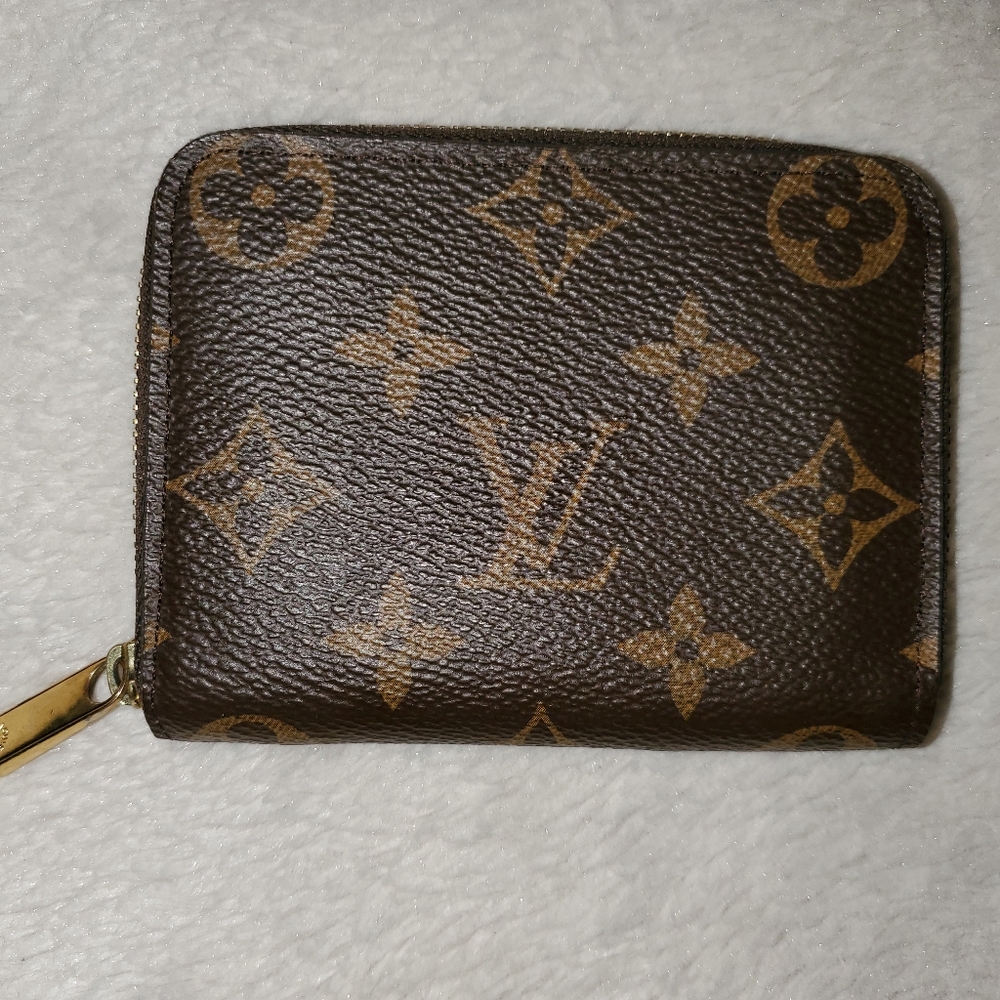 COPY - Louis Vuitton Zippy Coin Purse Monogram Canvas Logo Brand New